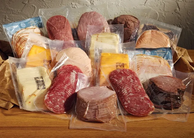 Михаил Дегтярев предложил установить стандарты фасовки продуктов